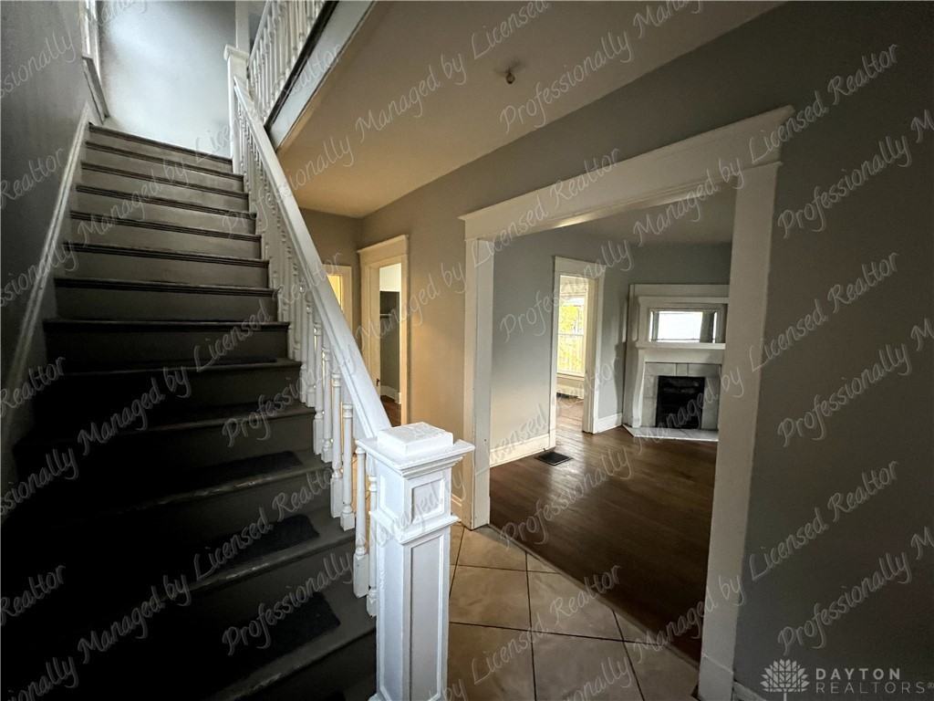 124 N Grimes St - Photo 5 of 21