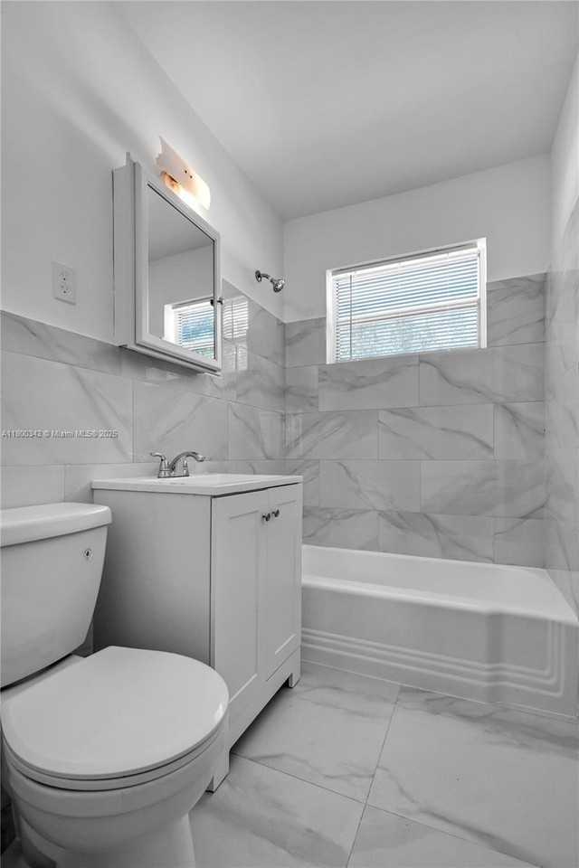 46 Nw 62nd St #4 - Photo 7 of 24
