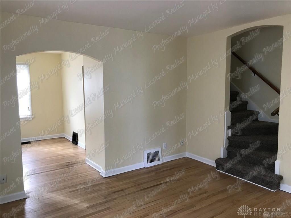 2318 Woodburn Ave - Photo 5 of 13