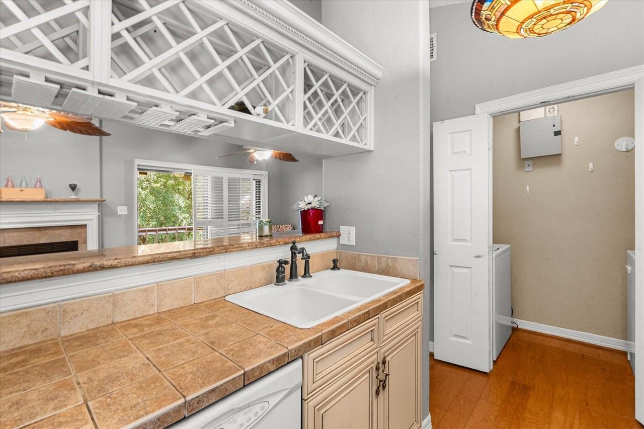 3500 Tangle Brush Dr ##144 - Photo 7 of 13