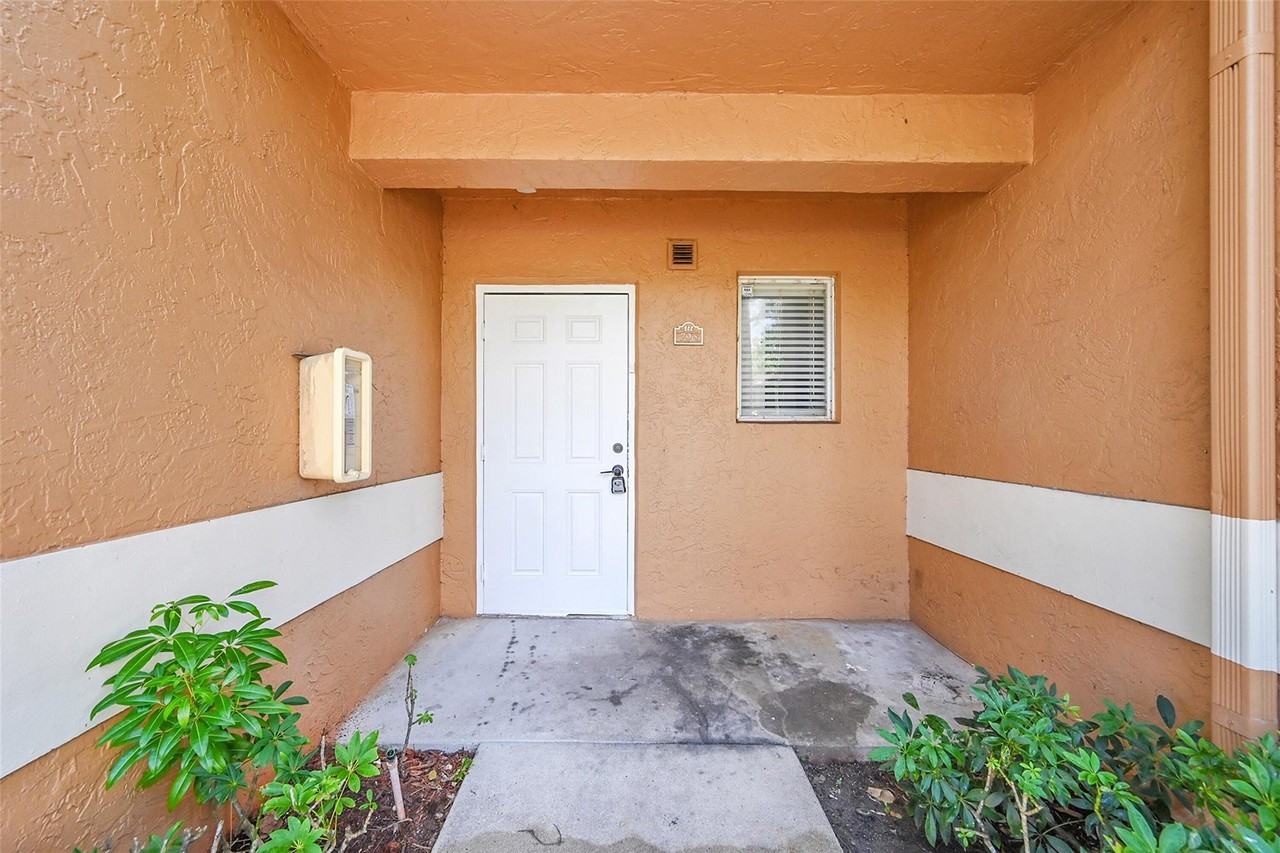 796 Nw 91st Ter - Photo 2 of 30