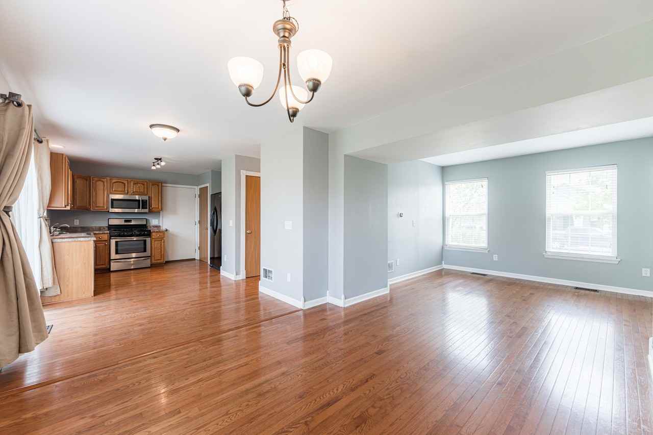 841 Pond Brook Ave - Photo 2 of 15