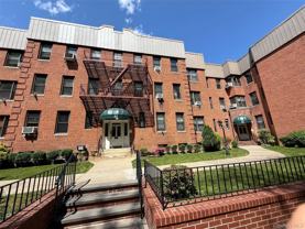 48 Parkway N - Photo 1 of 1