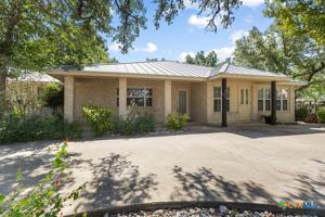 featured image of 203 US Highway 87 101