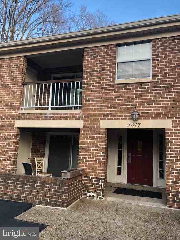 5817 Cove Landing Road ##301 - Photo 2 of 21