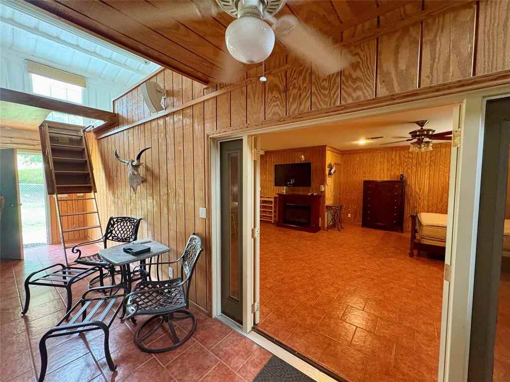 3166 S Fm 730 - Photo 3 of 26
