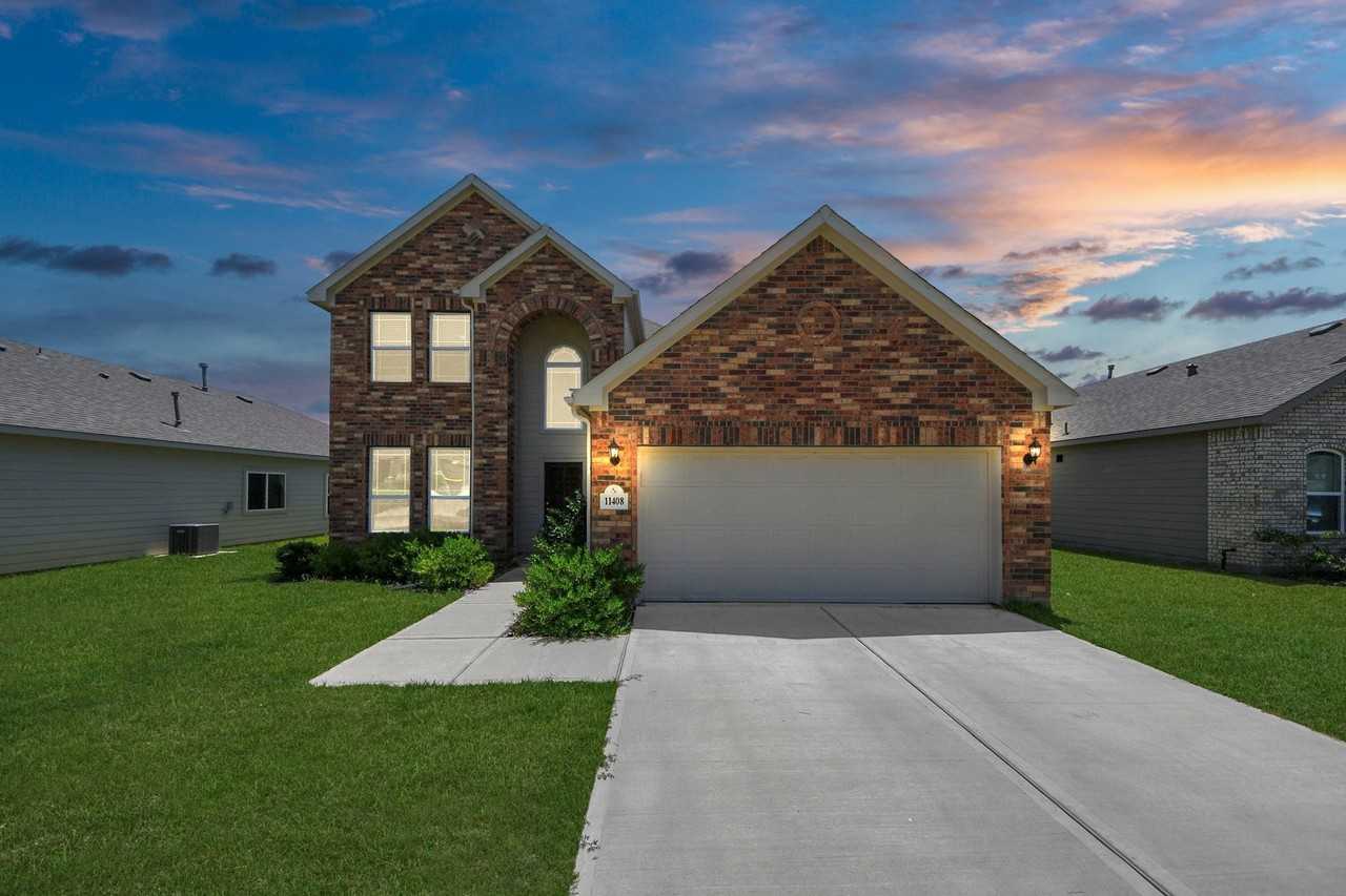 11408 Natalia Ln - Photo 4 of 41