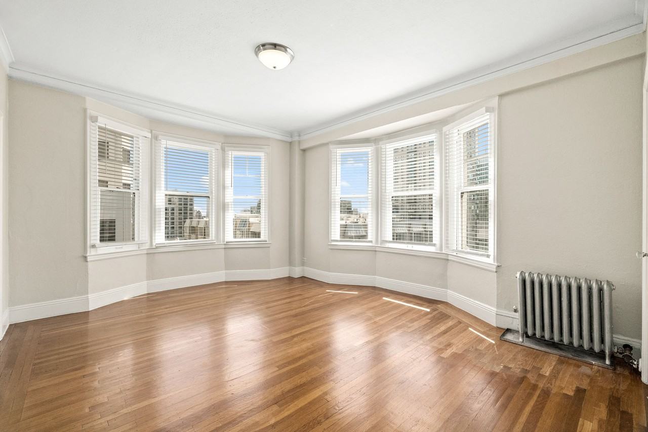 1405 Franklin - Photo 7 of 17