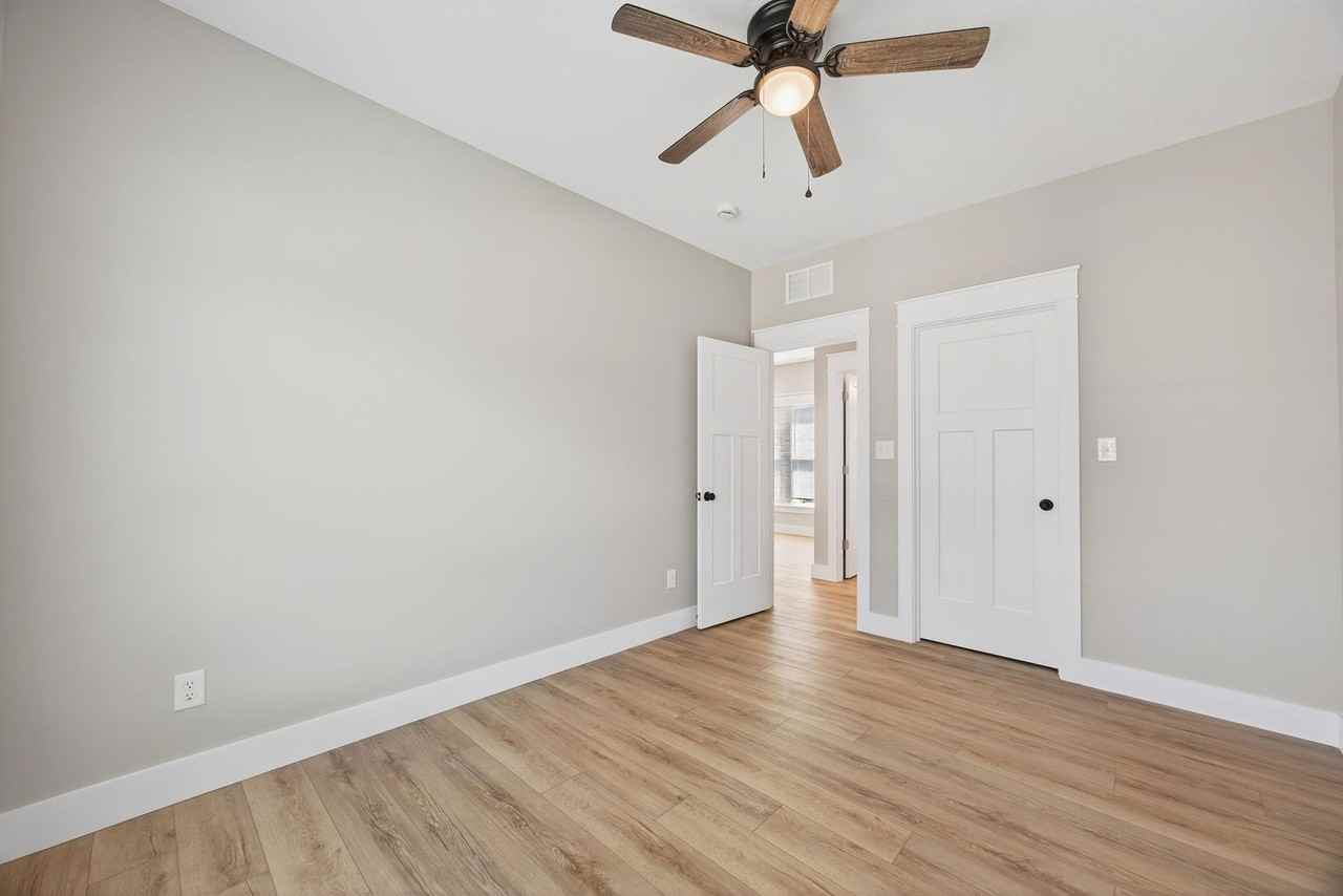 1204 North College Avenue - Photo 6 of 9