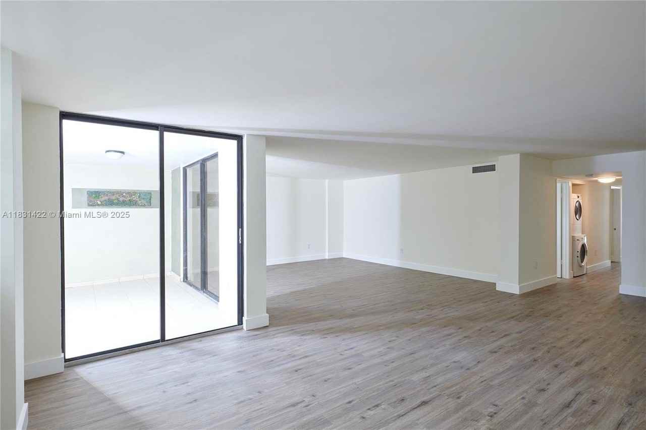 (address hidden) - Photo 4 of 26