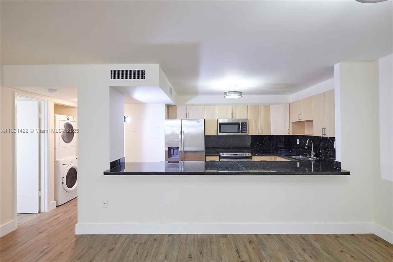 (address hidden) - Photo 7 of 26