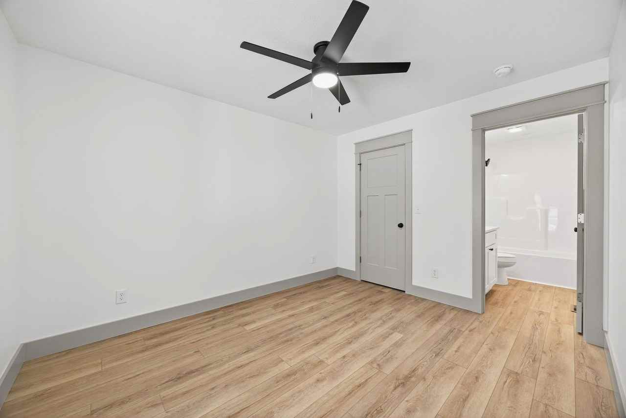 ***August 2025*** Brand New Luxury Build! 4 Bed, 4 Bath Townhome! - Photo 6 of 10