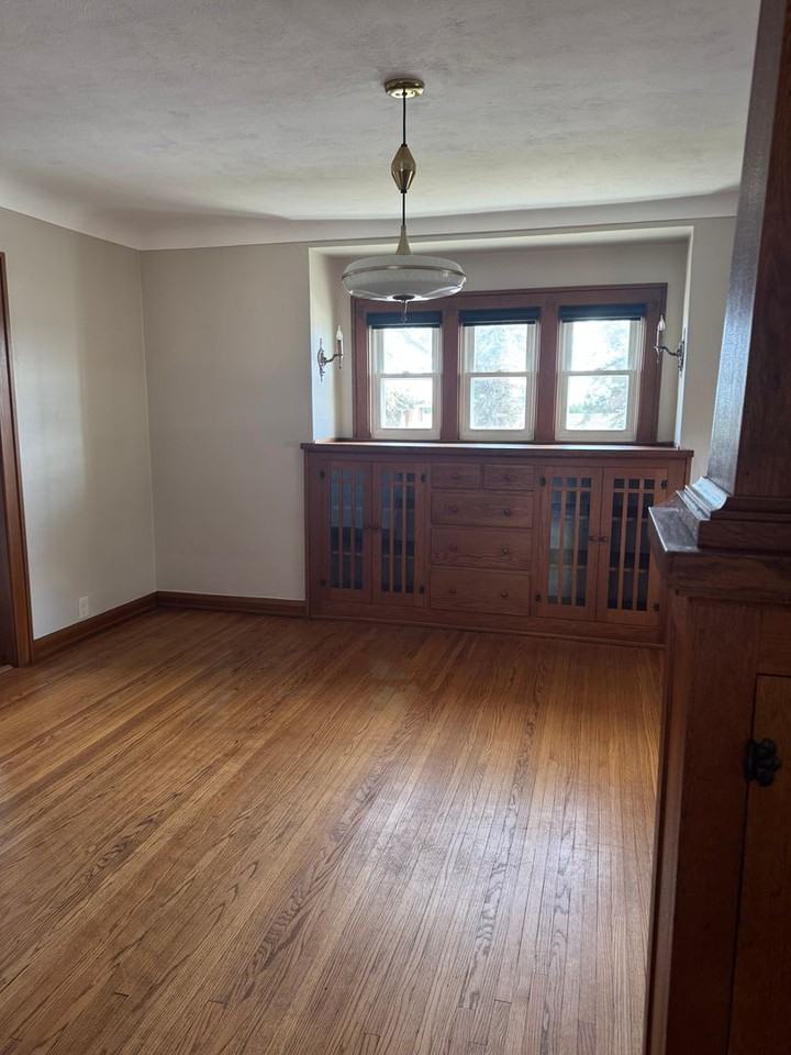 23090 Dixie Hwy - Photo 6 of 31