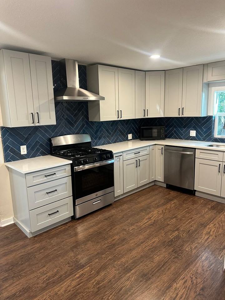 3306 Liberty Street - Photo 3 of 35