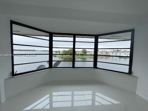 18900 Northeast 14th Avenue #D308 - Photo 2 of 13