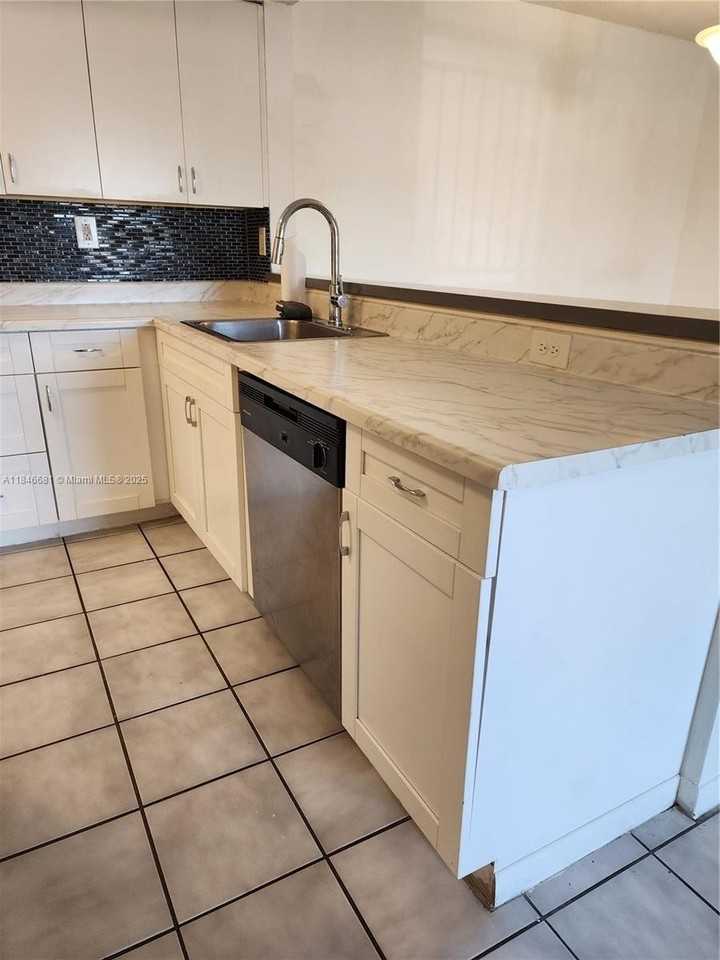 (address hidden) - Photo 4 of 21