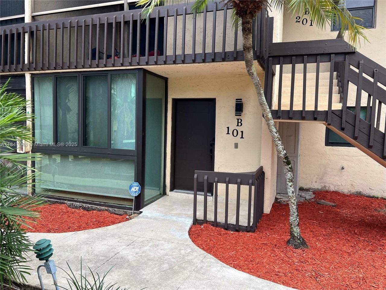 (address hidden) - Photo 2 of 18