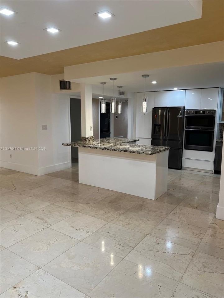 (address hidden) - Photo 6 of 18