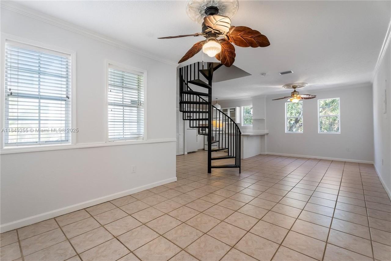 (address hidden) - Photo 3 of 12