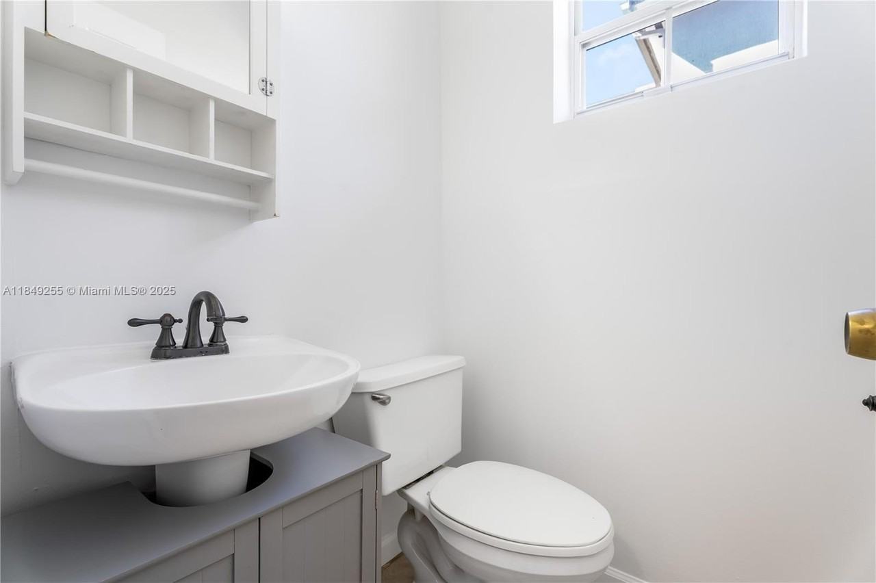 (address hidden) - Photo 6 of 12