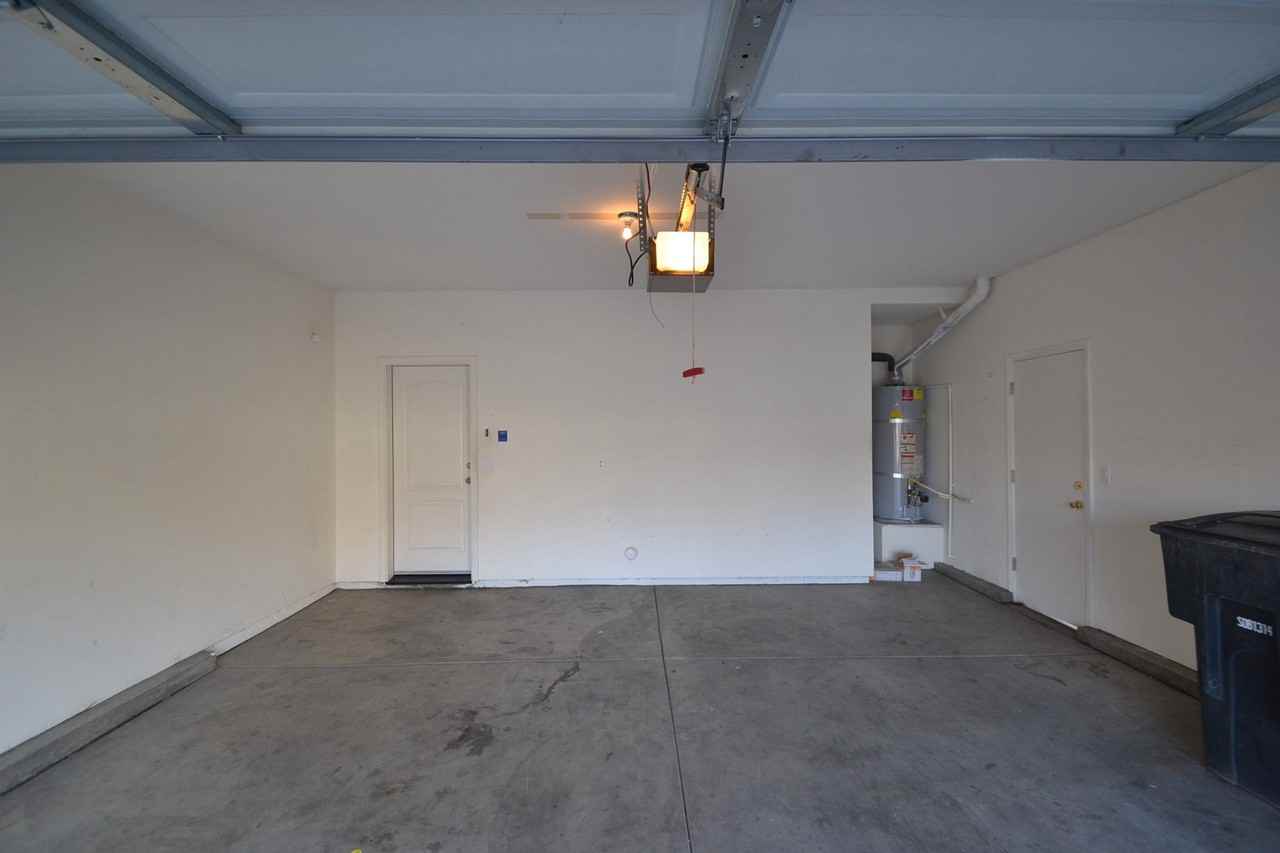 2504 W J St - Photo 3 of 18