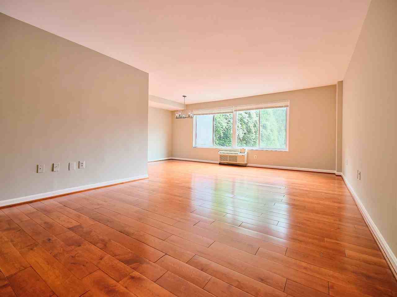 4114 Davis Pl Nw #219