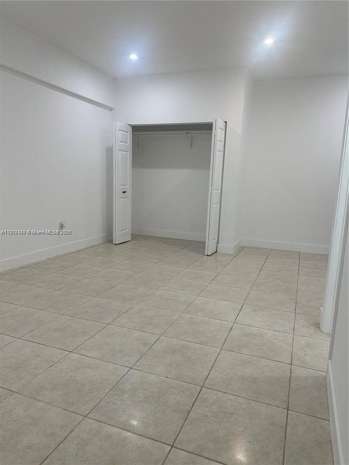 (address hidden) - Photo 4 of 8