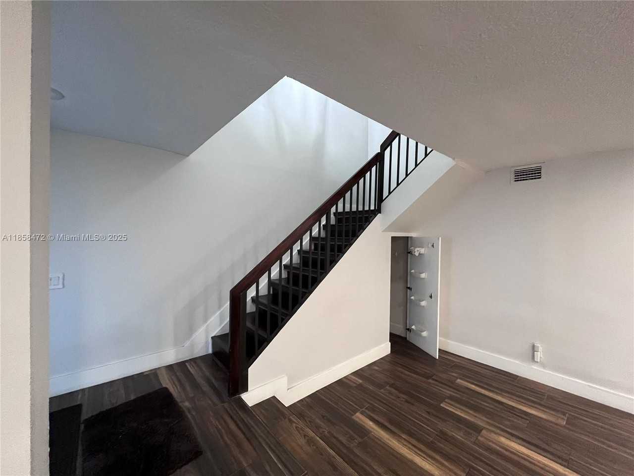 (address hidden) - Photo 7 of 30