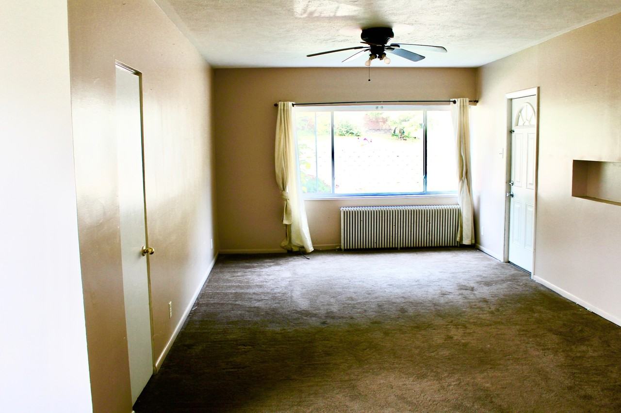 3500 Elm Street - Photo 2 of 37