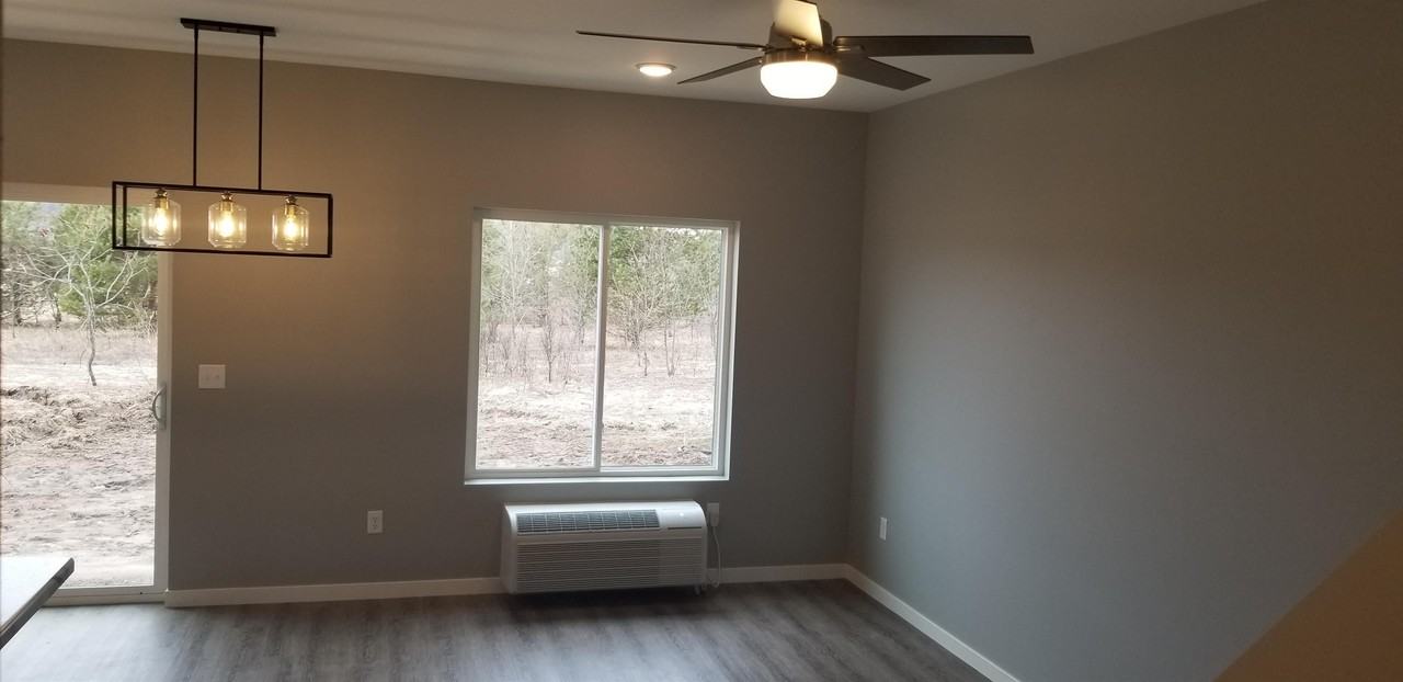 Birra LLC Apartments - Photo 3 of 6