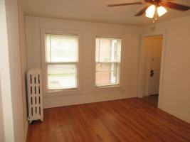 featured image of 121 E Gorham St