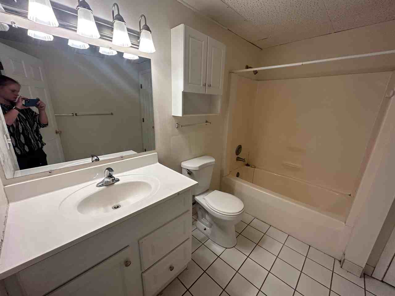 134 East Johnson Street - Photo 6 of 50