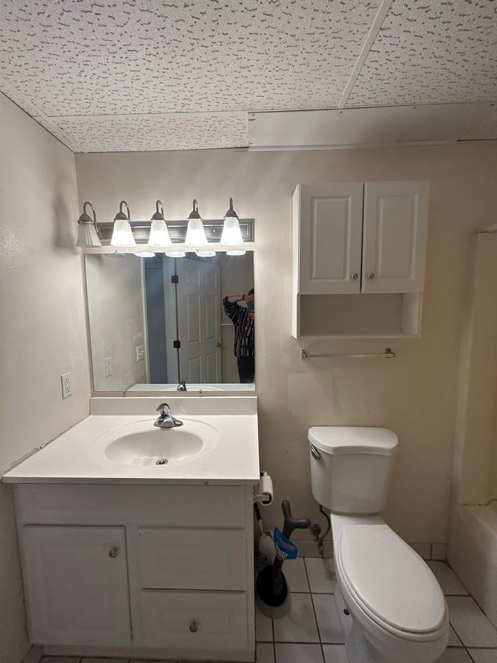 134 East Johnson Street - Photo 7 of 50