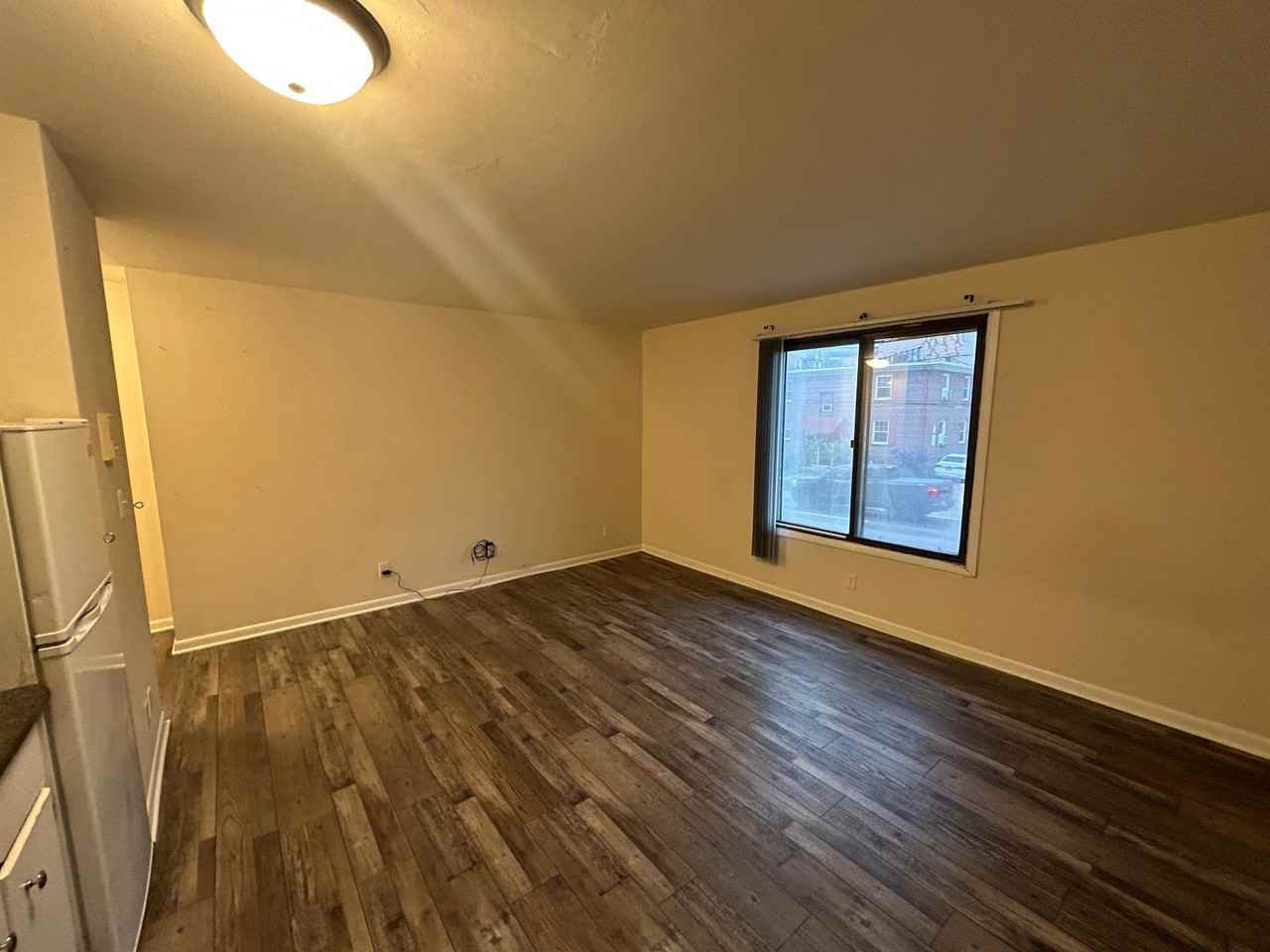 134 East Johnson Street - Photo 5 of 50