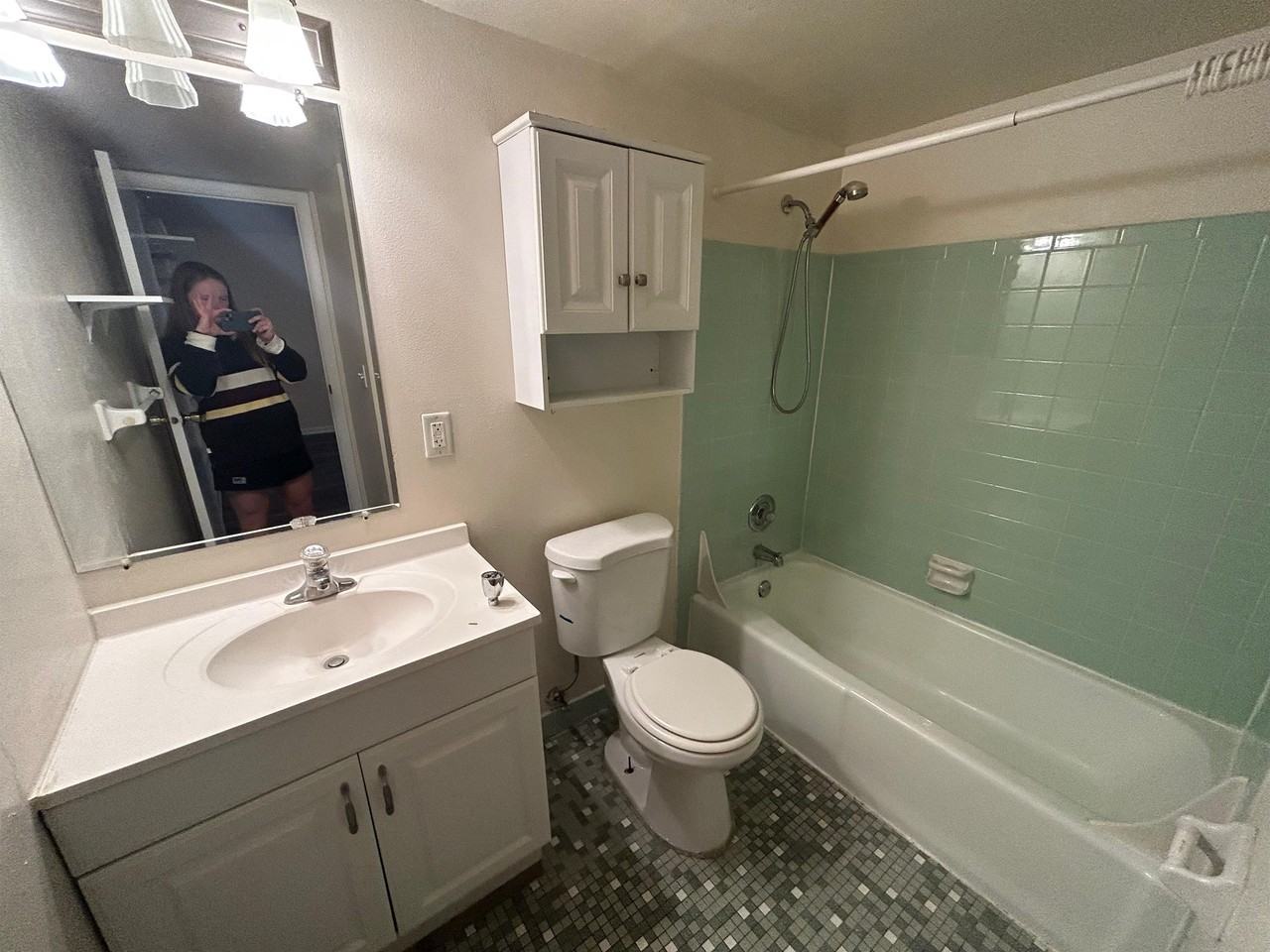 134 East Johnson Street - Photo 7 of 50