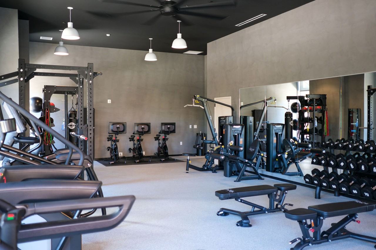 Skyline On Stokes - Photo 7 of 25