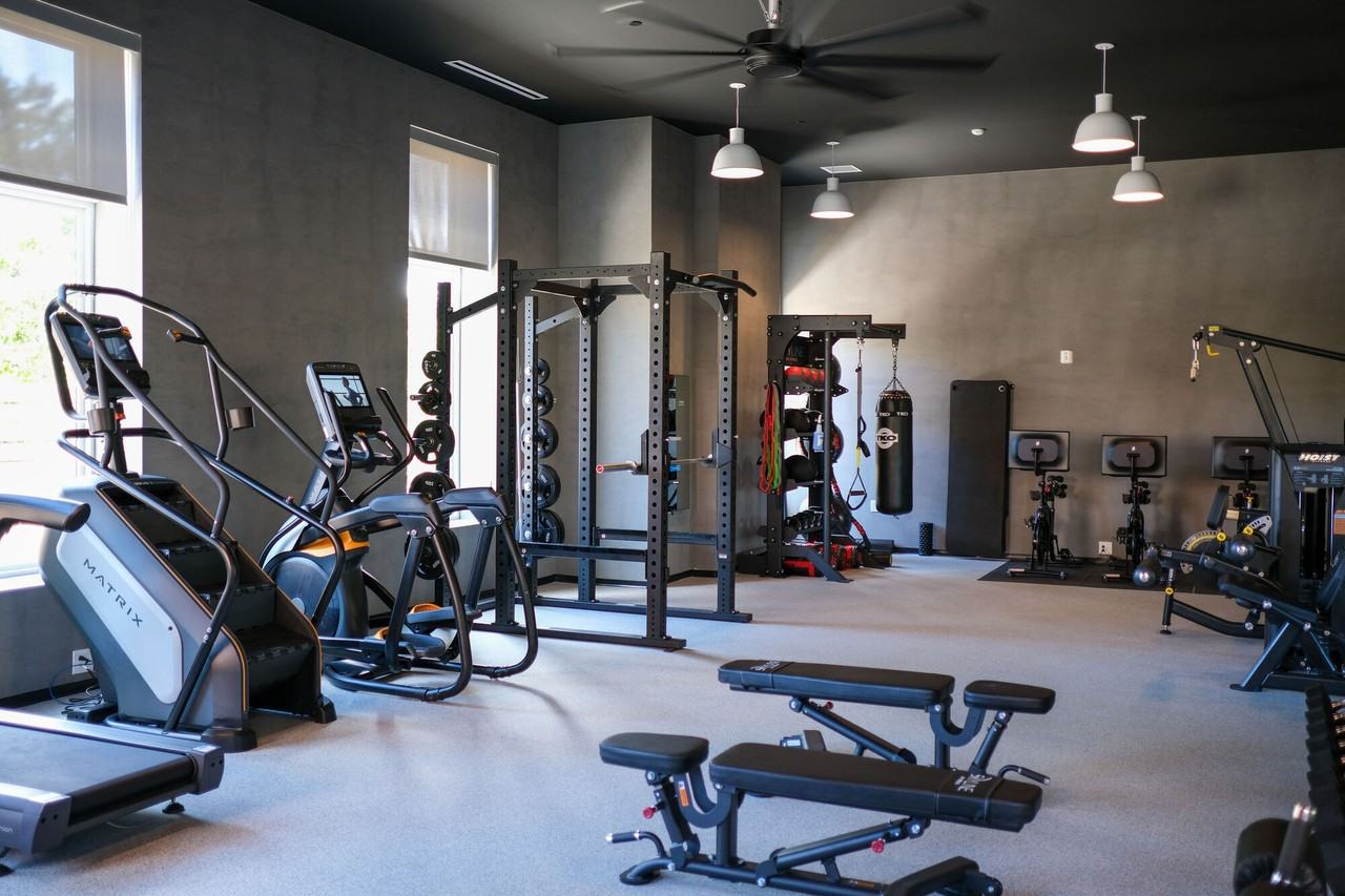 Skyline On Stokes - Photo 7 of 25