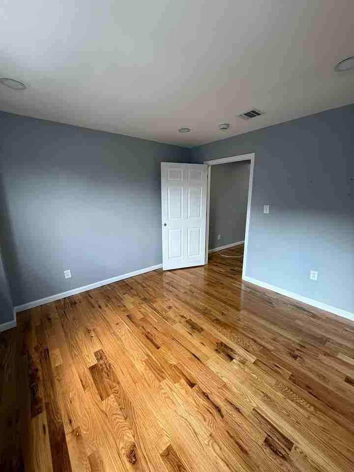 311-323 Clinton Avenue - Photo 6 of 22