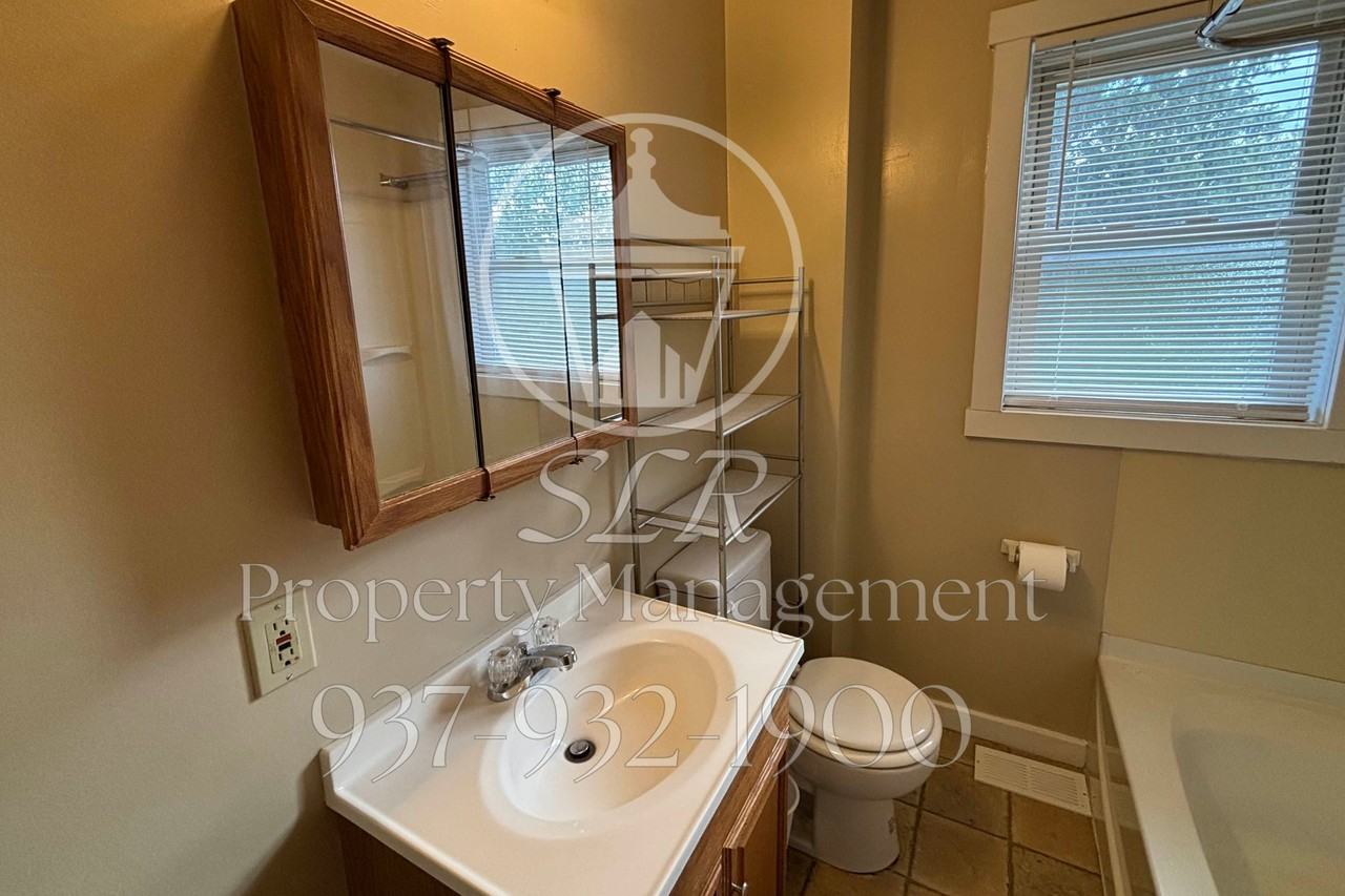 227 James Street - Photo 5 of 12