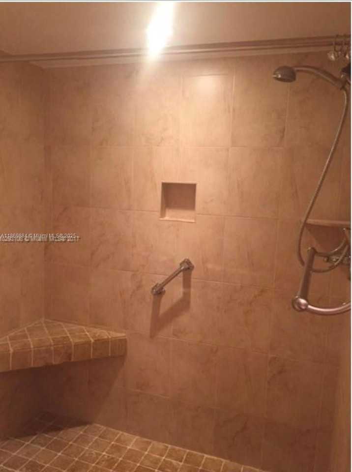 (address hidden) - Photo 4 of 13