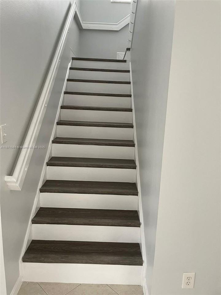 2145 Sw 150th Ave #2145 - Photo 5 of 36