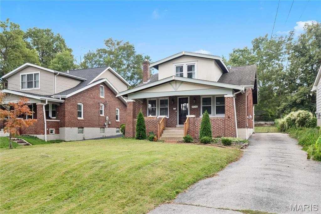 970 Kirkham Ave - Photo 2 of 40