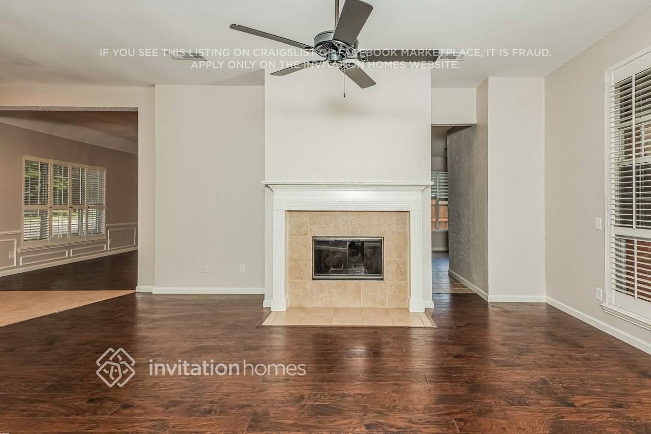 10313 Napa Valley Drive - Photo 2 of 15