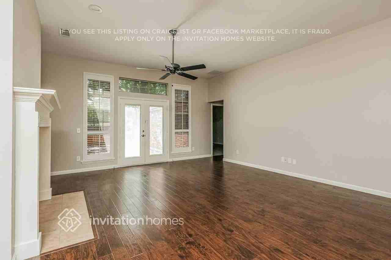 10313 Napa Valley Drive - Photo 3 of 15