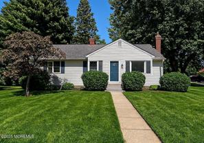 361 Meadowbrook Ave - Photo 1 of 1