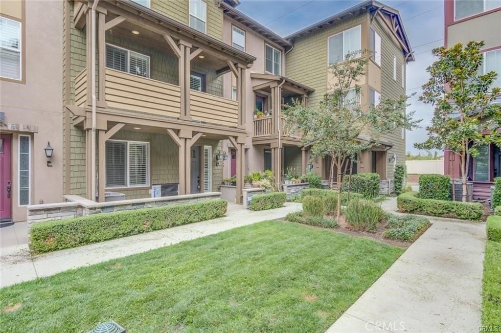 713 S Azusa Ave #D - Photo 2 of 33