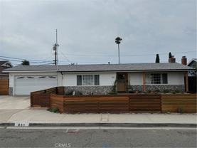 851 Saint Clair St - Photo 1 of 1