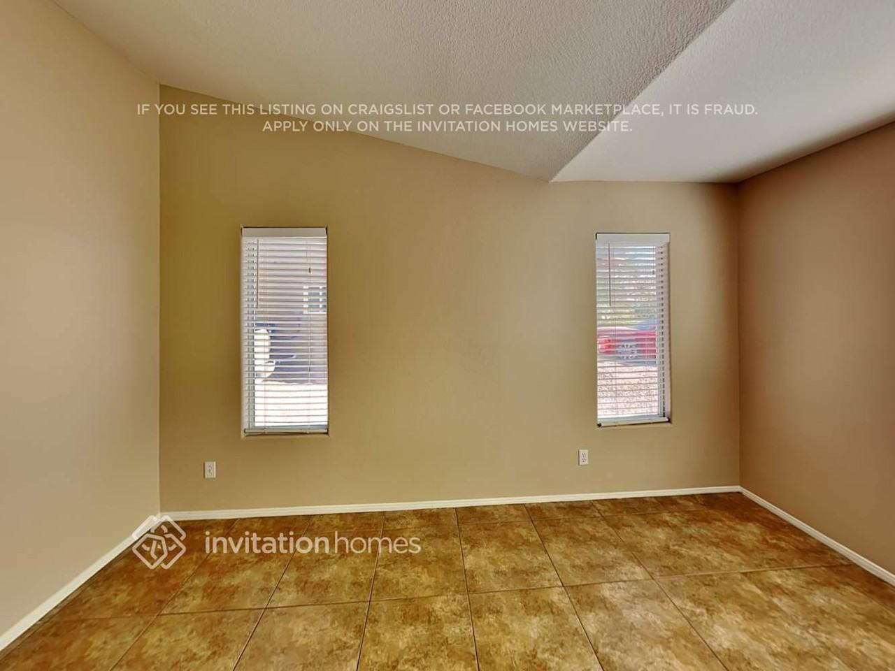 7504 Elk Meadows Ct - Photo 3 of 22