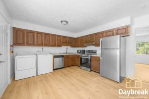 featured image of 10913 Queen Ann Ct