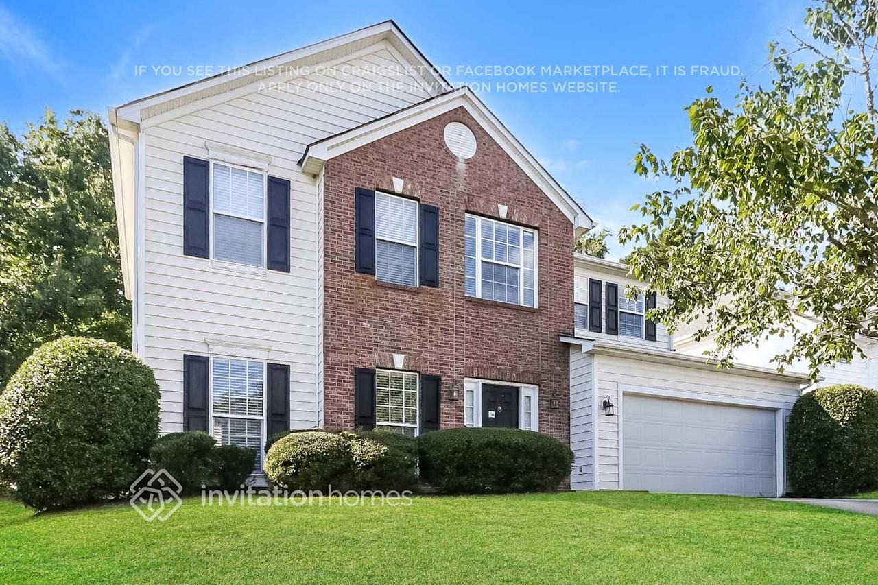 9809 Dauphine Dr - Photo 4 of 19